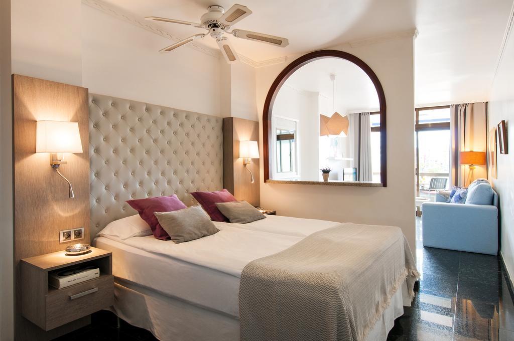 לאס פאלמס דה גראן קנאריה Apartamentos Don Carlos מראה חיצוני תמונה